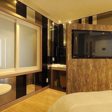 Songjeong Hotel 369 Busan Bagian luar foto