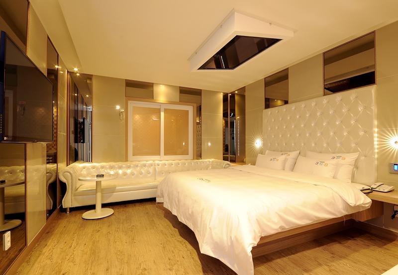 Songjeong Hotel 369 Busan Bagian luar foto
